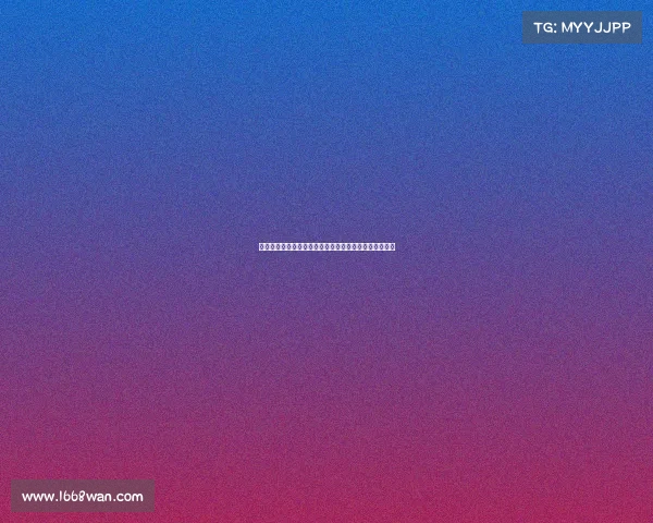 斯卡洛尼与装备管理员的趣味互动:一吻引发的幽默时刻 斯卡洛尼与装备管理员的趣味互动:一吻引发的幽默时刻